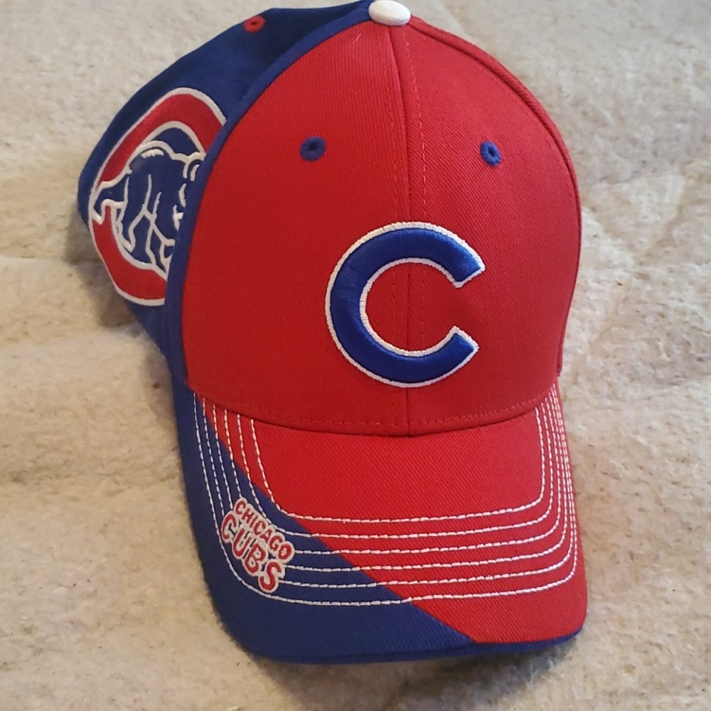 NWT NEW Chicago Cubs Fan Favorite baseball hat